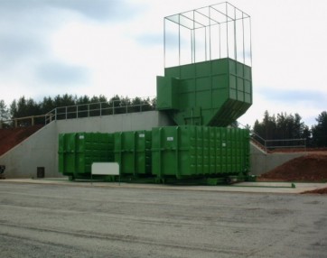 pretovorna postaja za vse vrste stisljivih odpadkov, zabojnik od 16- 30 m3, prevoz s kotalnim prekucnikom